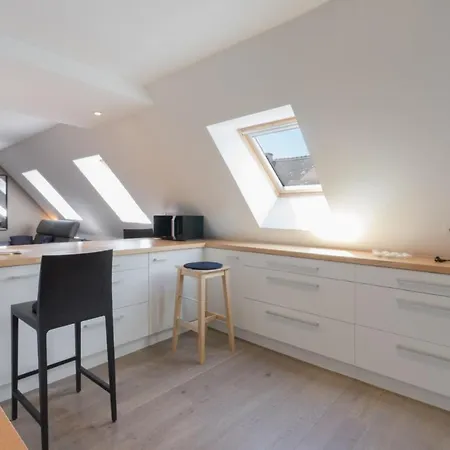 25 Rue Des Bateliers 2pc